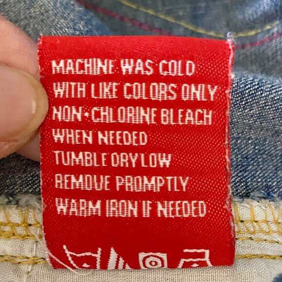 Apple Bottoms Blue Jeans with Pink Accent - Picture 11 of 11